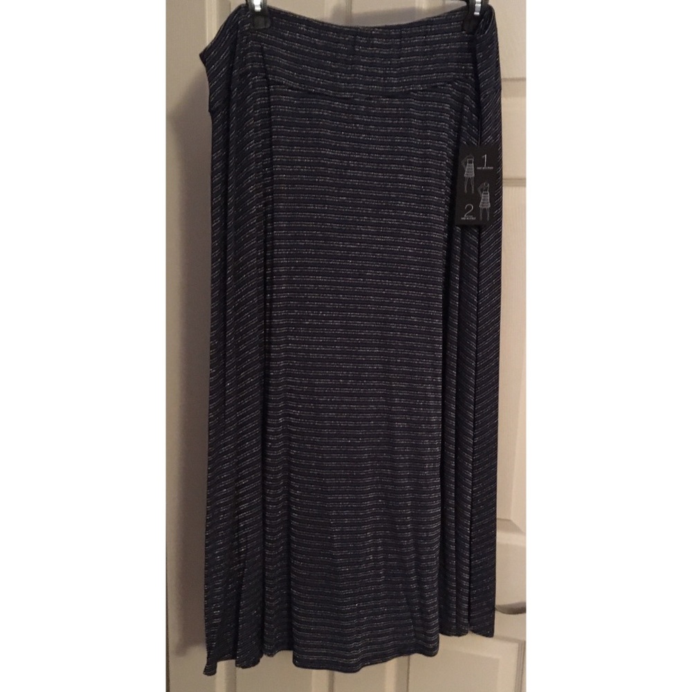 Women’s navy blue/black/silver stripe skirt 3X